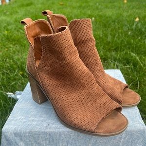 Brown laser-cut peep toe booties size 7.5